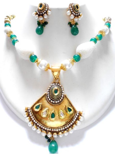 Polki Necklace Set